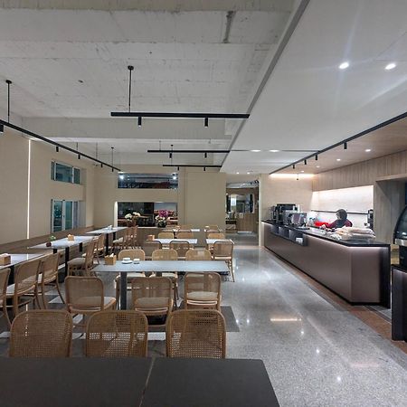 Ginkgo Hotel Lugu Extérieur photo