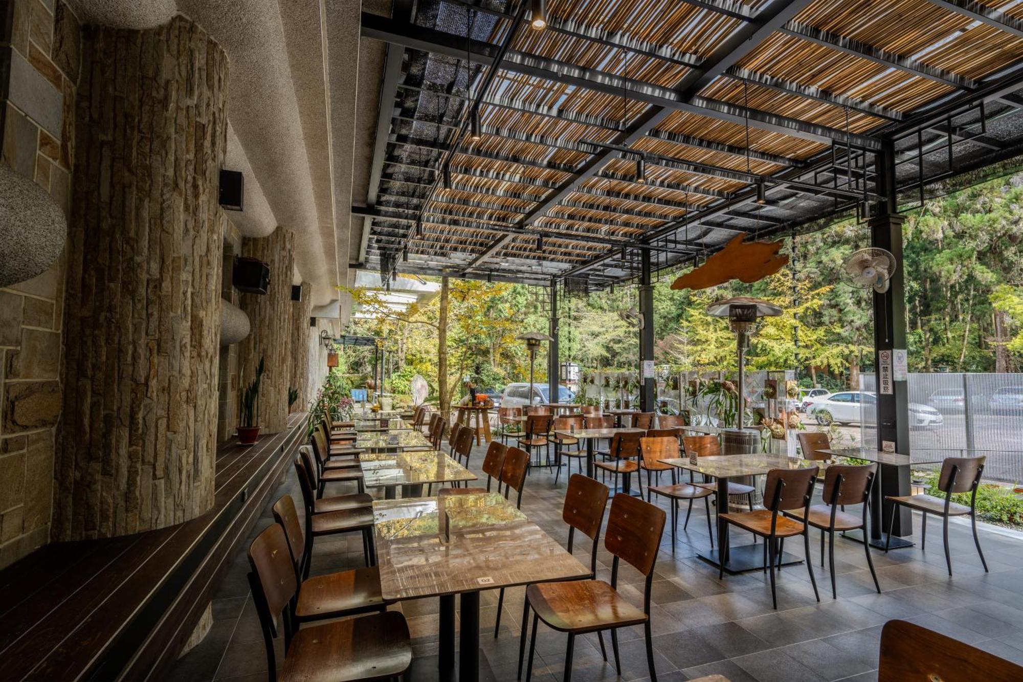 Ginkgo Hotel Lugu Extérieur photo